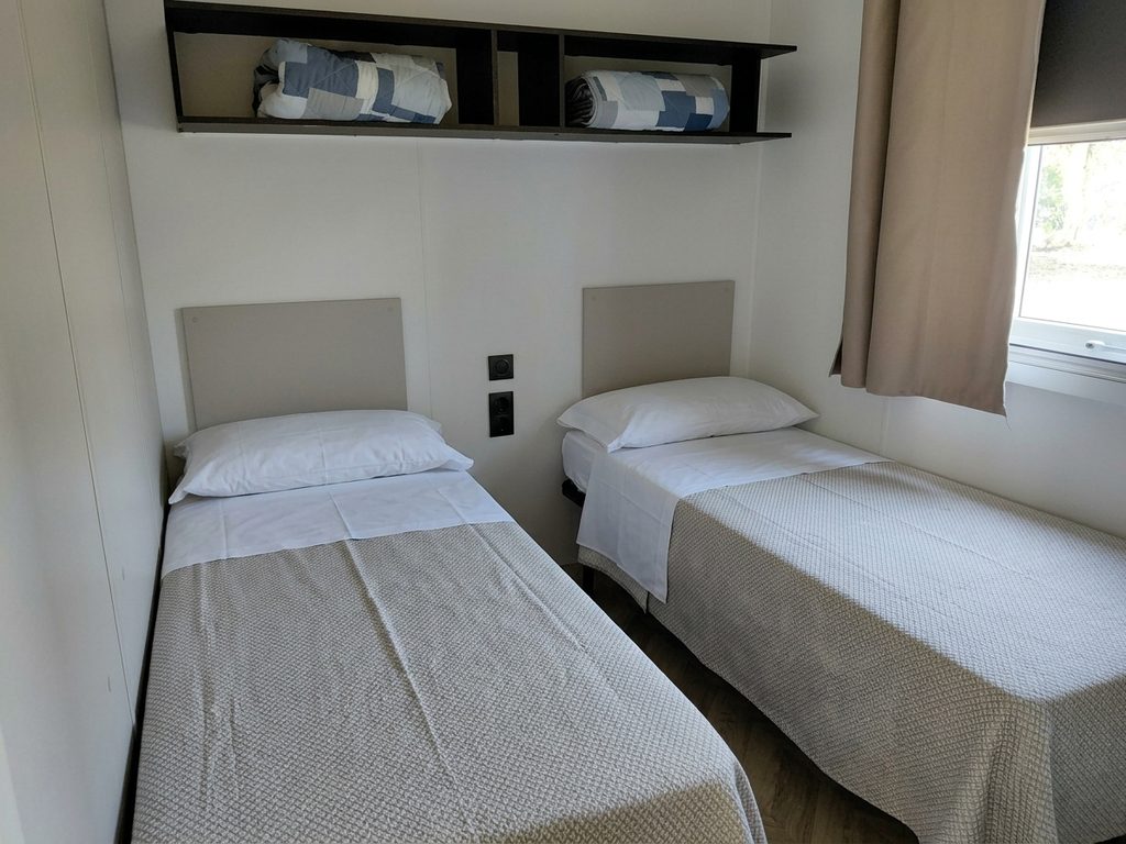Seconda camera con due letti singoli della Casa Mobile Premium Terrace